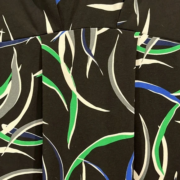 Banana Republic cap sleeve patterned short dress v neck black green blue PM - Picture 2 of 7